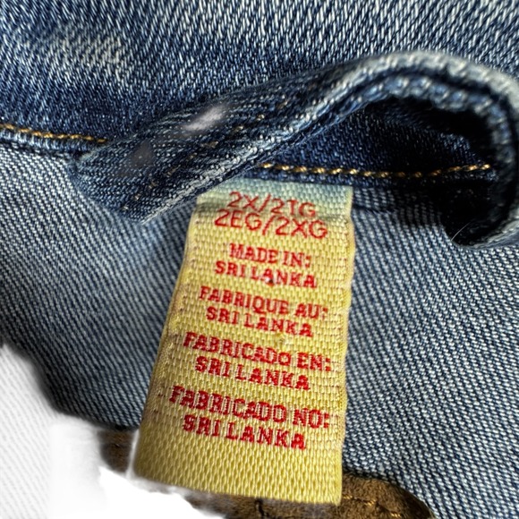 Levi's Womens Denim Trucker Jacket 2X 2XG Blue Jean Cotton Blend Casual - Picture 7 of 7